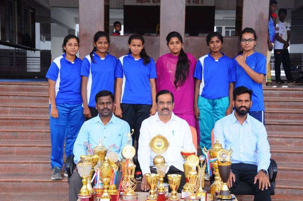 SIMS students Sports Prize